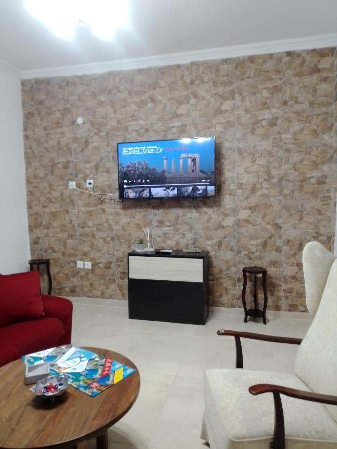 Precious Apartment Corinth エクステリア 写真